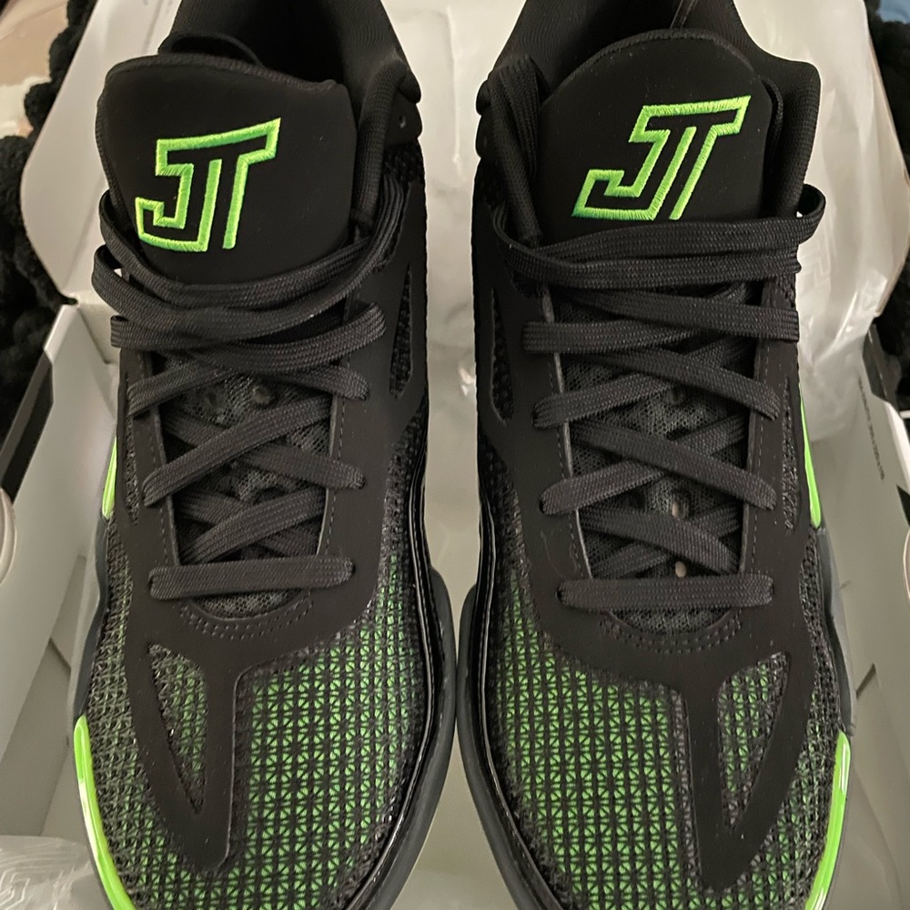 Nike Jason Tatum1